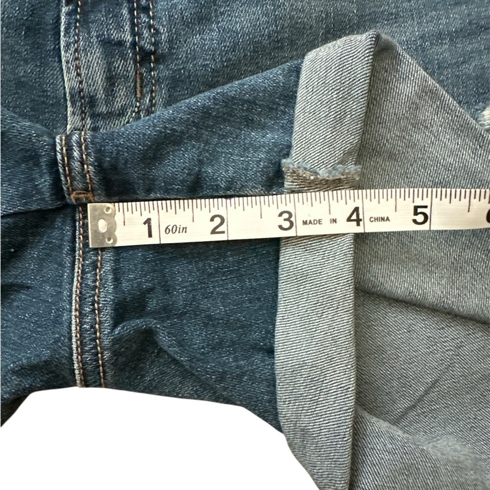 Silver Jeans Suki Short Curvy Fit Mid Rise, size 27 - Picture 5 of 7
